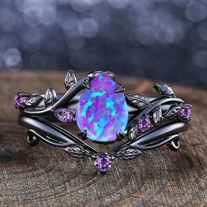 Elegant Purple and Blue Gemstone Ring